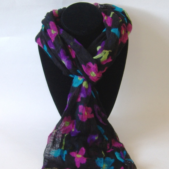 Black Flower Scarf Open Weave Pink Blue Purple - Picture 3 of 7
